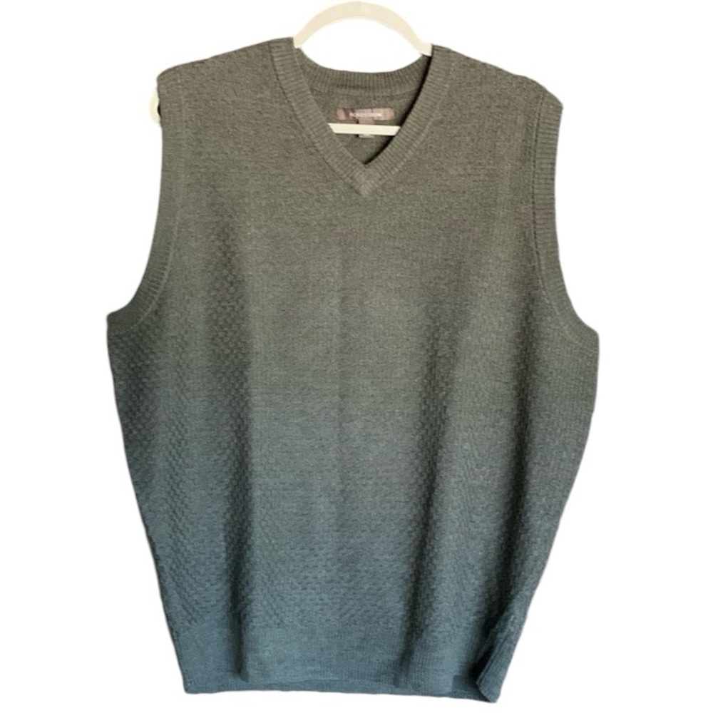 Men’s Nordstrom sweater vest olive green 100% extra fine merino wool size large